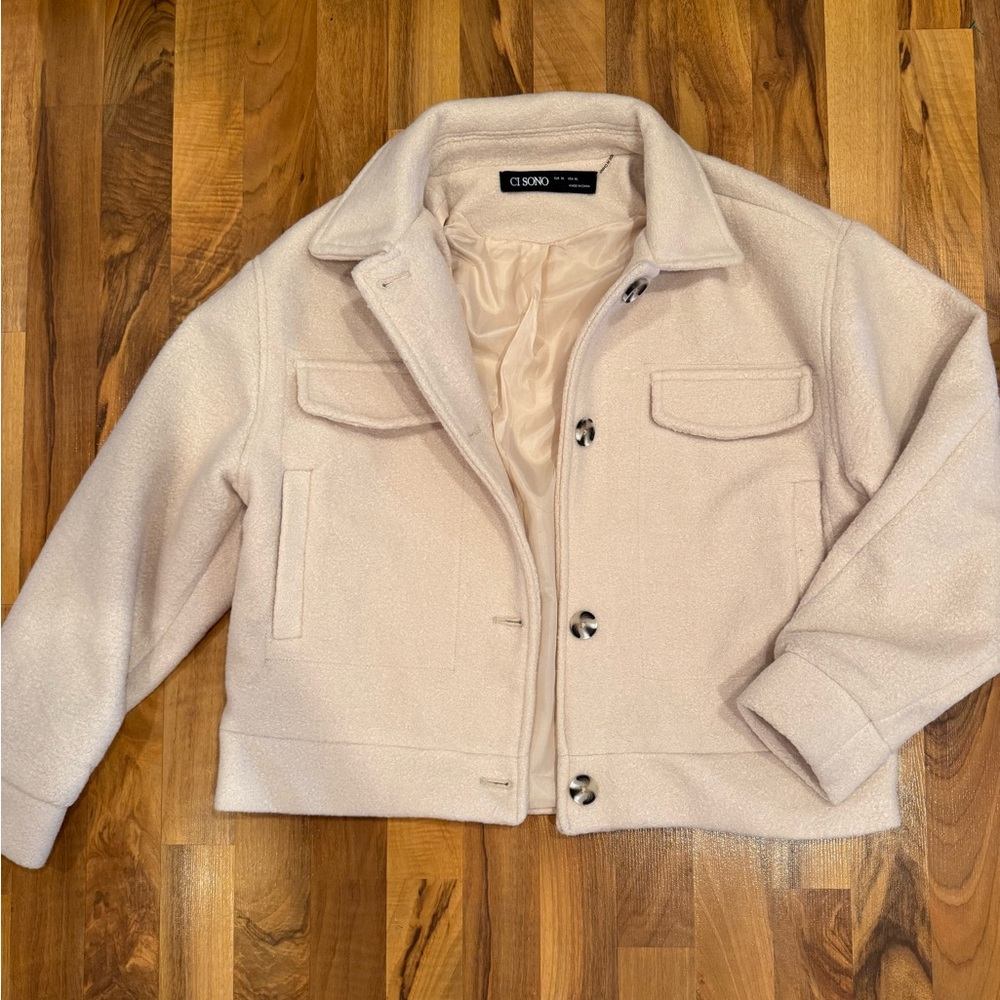 Ci sono medium weight button up jacket size XL fall winter cold weather